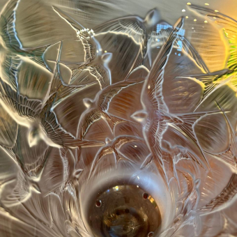 Ваза «Ласточки», Франция, фирма "Lalique", XXI век